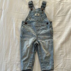 NWOT-Oshkosh girls pinstripe overalls with flower details. 6 months